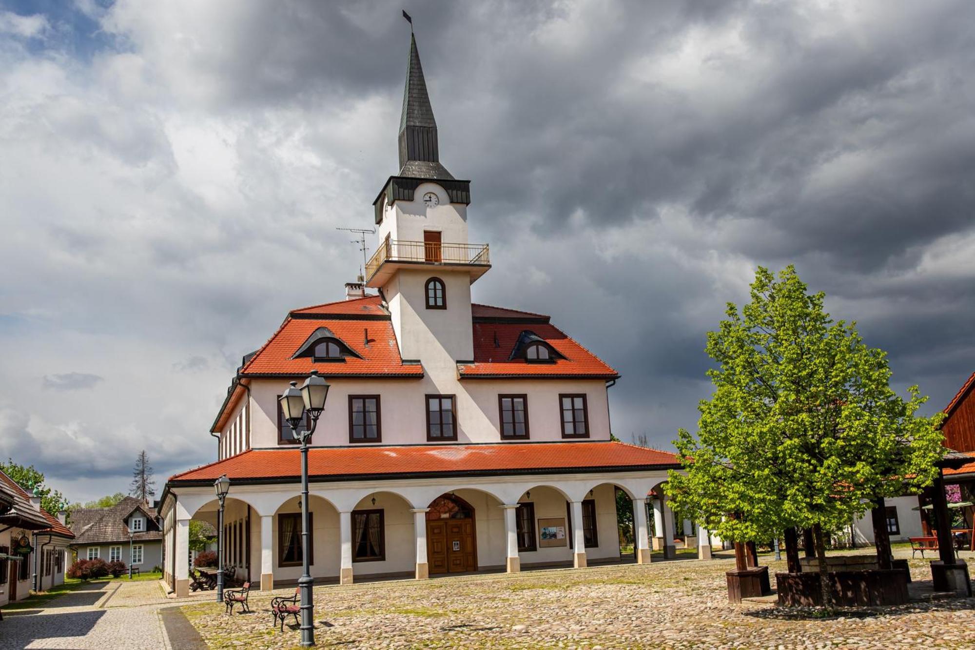 Hotel Nova.Galicja Nowy Sącz Exteriér fotografie